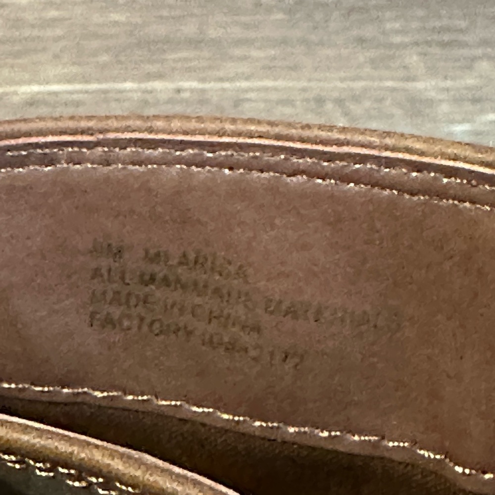 Material Girl Size 9 Boots - Picture 3 of 4
